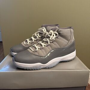 Jordan 11 Cool Grey